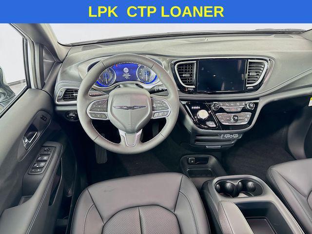 new 2025 Chrysler Pacifica car, priced at $41,000