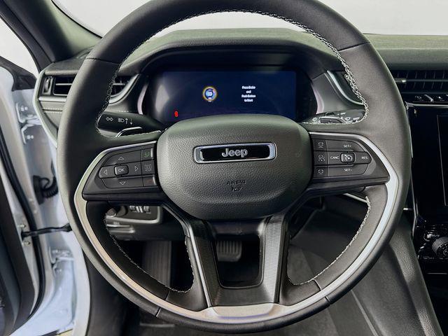 new 2025 Jeep Grand Cherokee L car, priced at $37,000