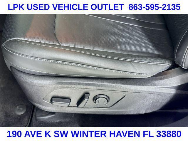 used 2024 Kia Sorento car, priced at $26,199