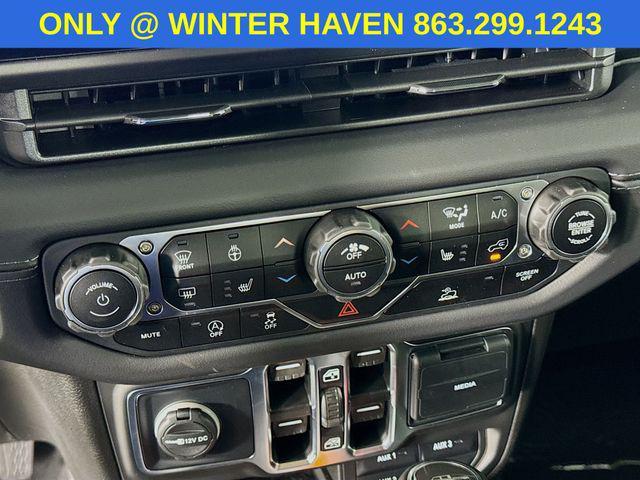 new 2025 Jeep Gladiator car, priced at $42,500