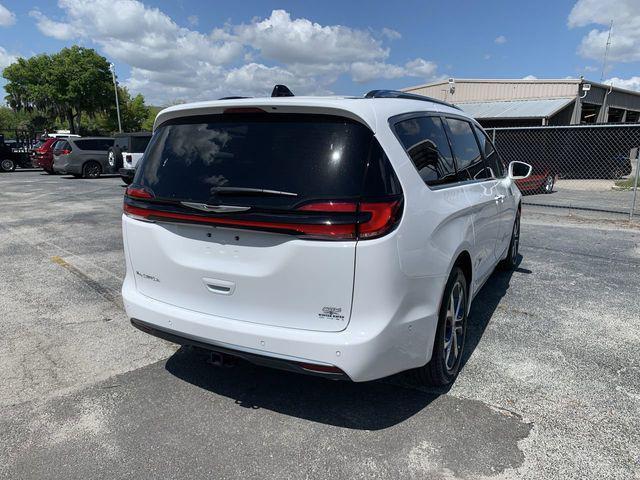 new 2024 Chrysler Pacifica car, priced at $55,000