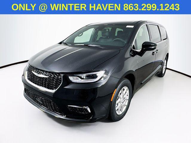 new 2025 Chrysler Pacifica car, priced at $39,500