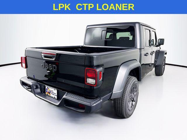 new 2025 Jeep Gladiator car, priced at $37,500