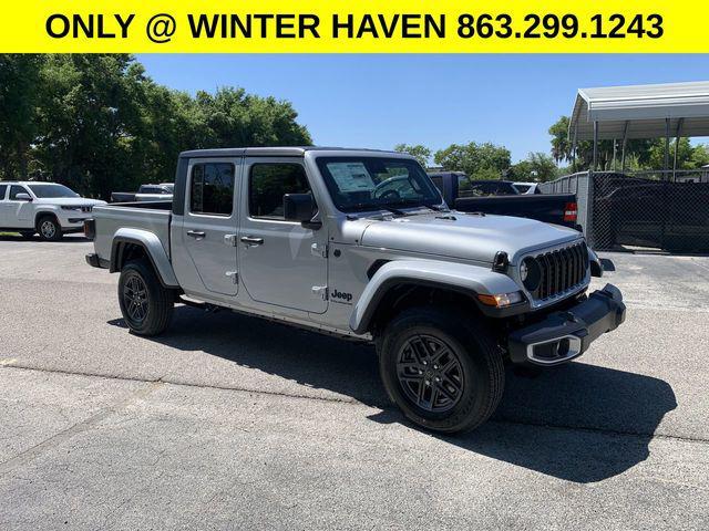 new 2024 Jeep Gladiator car, priced at $40,500