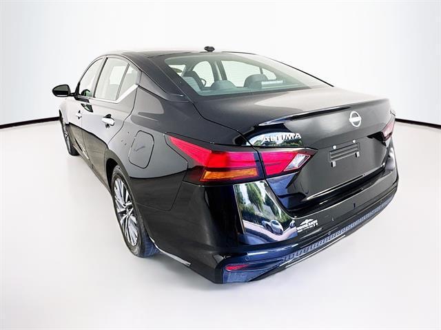 used 2023 Nissan Altima car, priced at $17,200