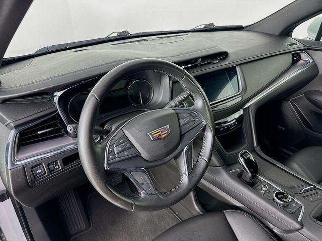 used 2020 Cadillac XT5 car, priced at $25,800