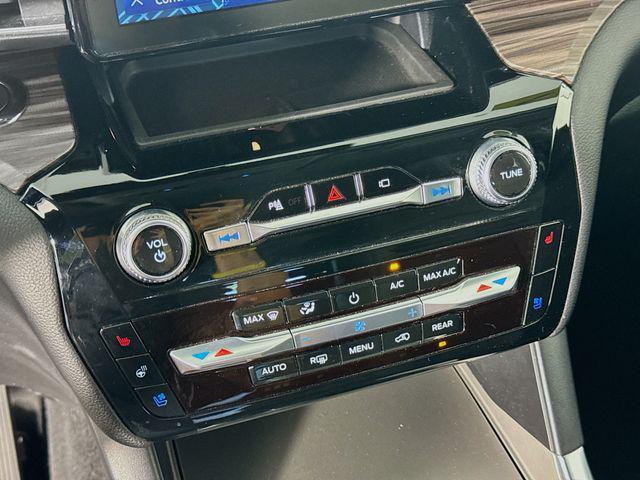 used 2023 Ford Explorer car, priced at $29,355