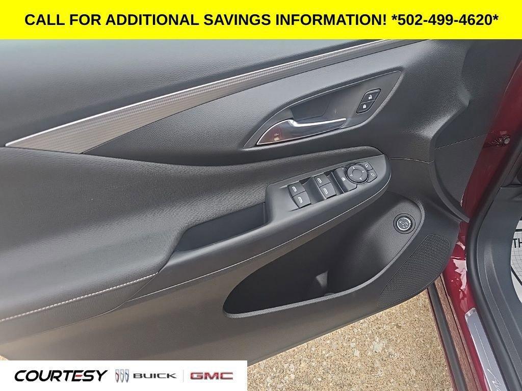 new 2025 Buick Envista car, priced at $30,950