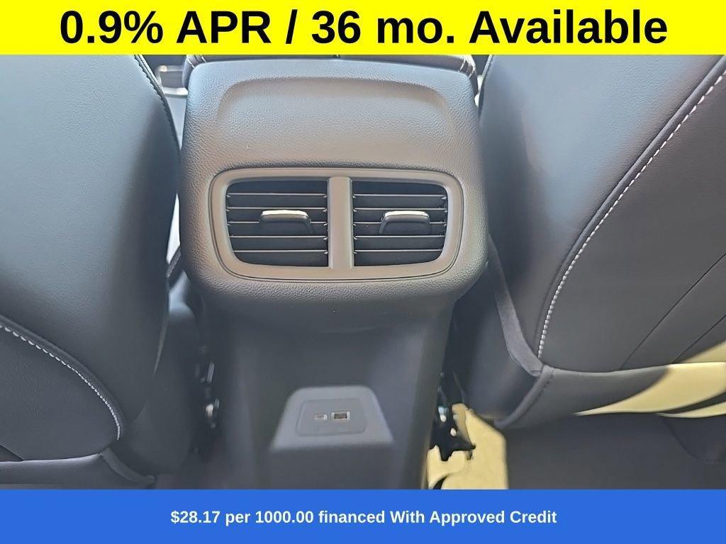 new 2025 Buick Envision car, priced at $40,986