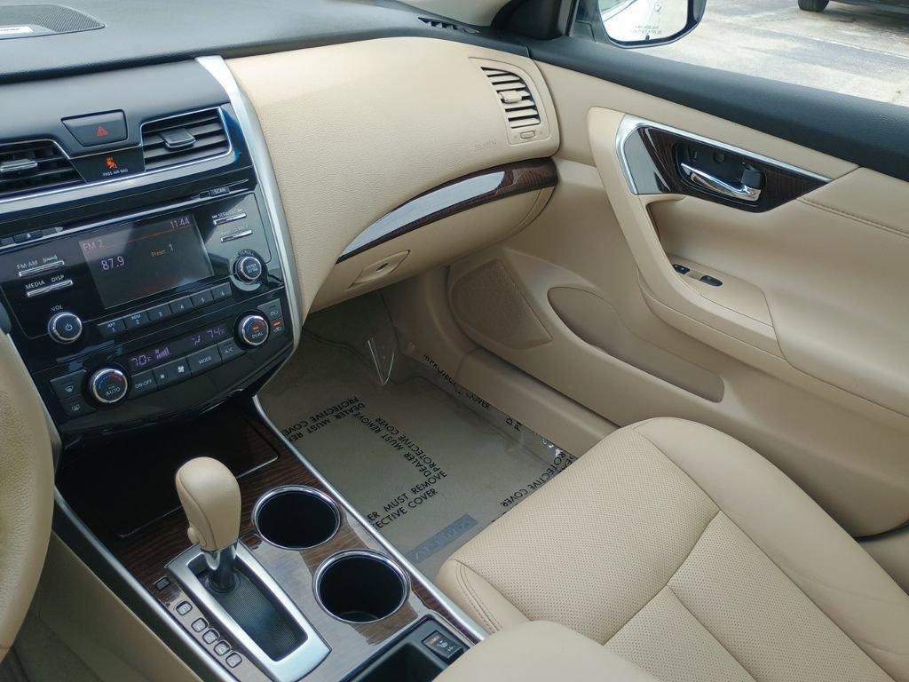 used 2014 Nissan Altima car, priced at $10,860