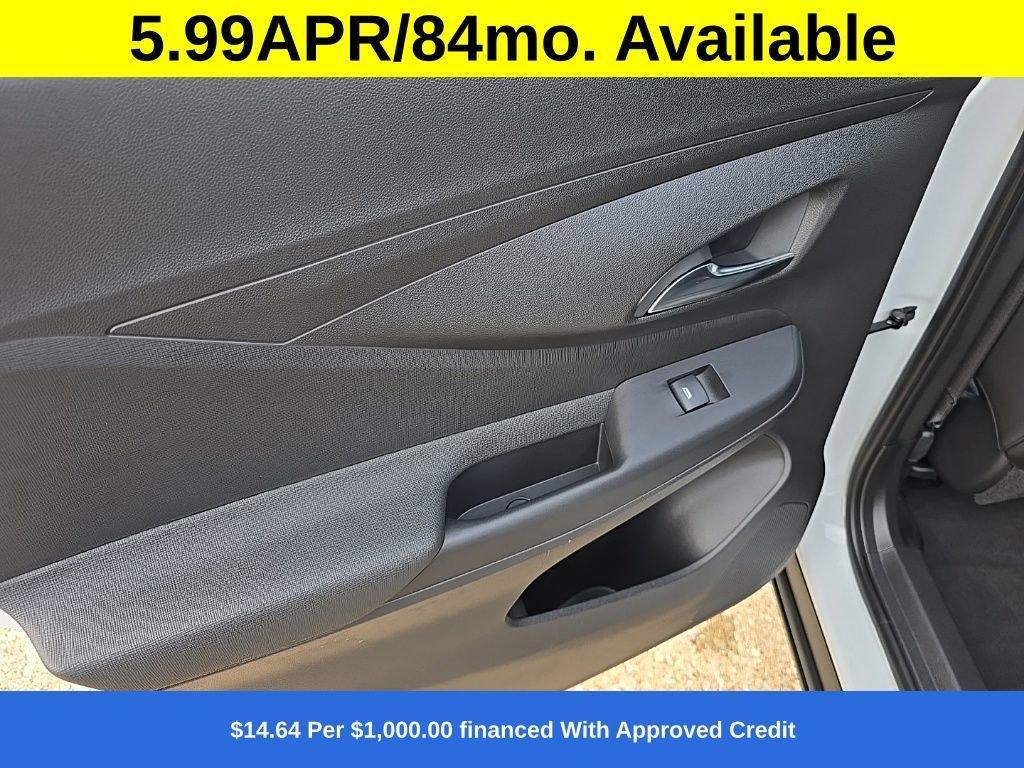 new 2025 Buick Envista car, priced at $24,380