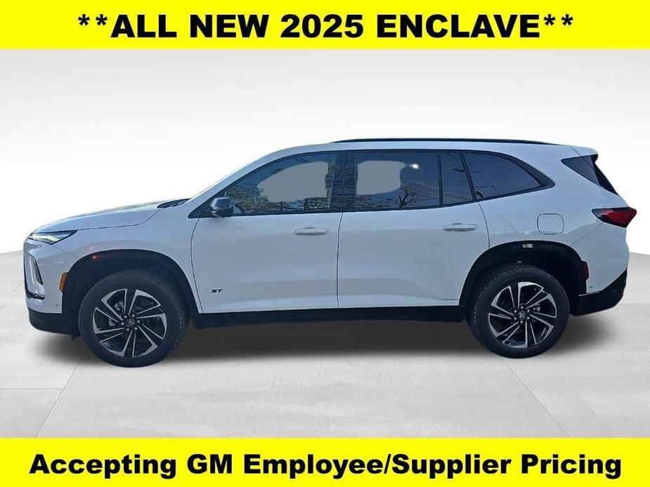 new 2025 Buick Enclave car, priced at $51,370