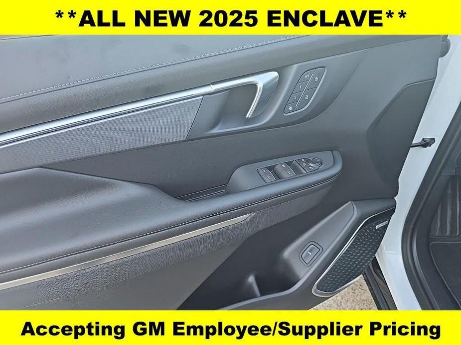 new 2025 Buick Enclave car, priced at $51,370