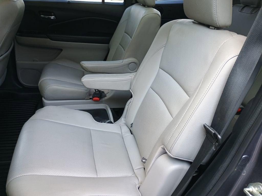 used 2020 Honda Pilot car, priced at $28,432