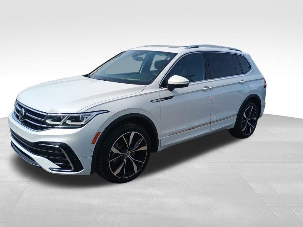 used 2022 Volkswagen Tiguan car, priced at $22,810