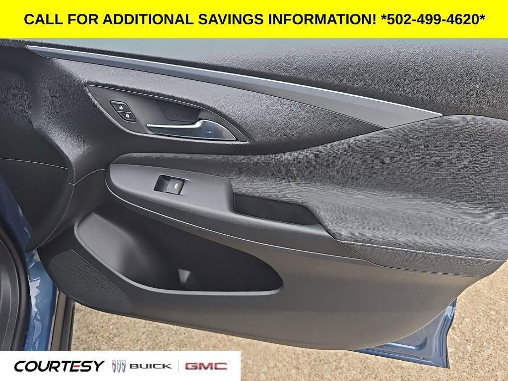 new 2025 Buick Envista car, priced at $25,923