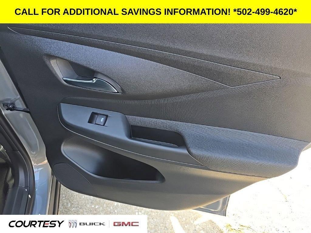new 2025 Buick Envista car, priced at $25,878