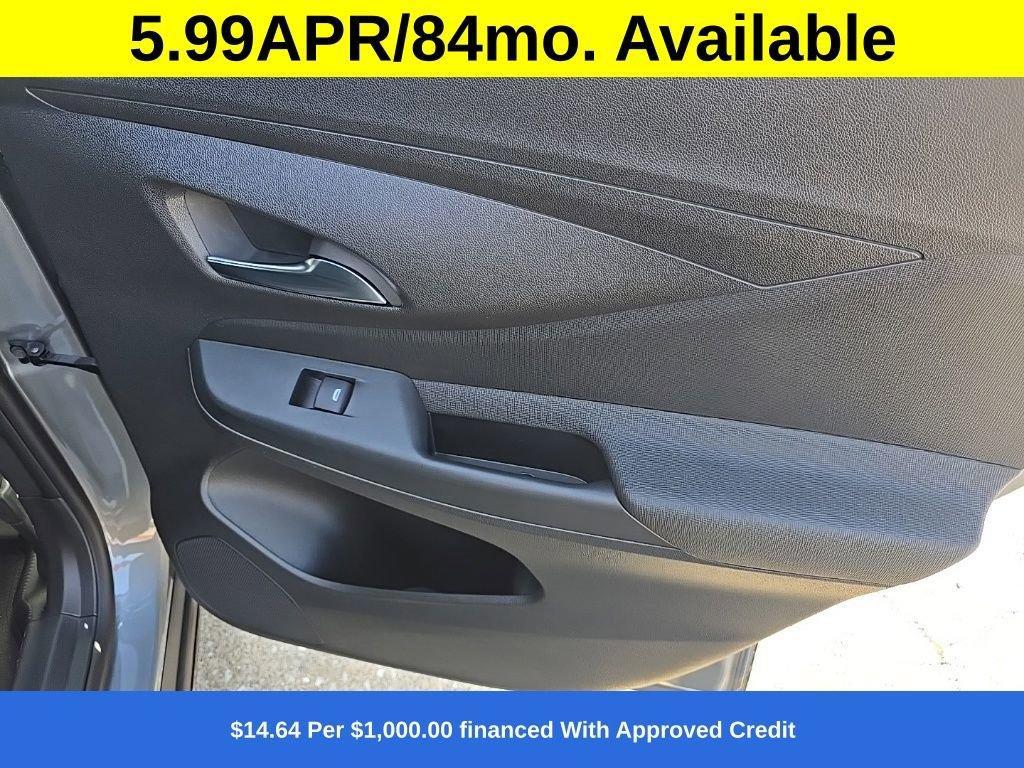 new 2025 Buick Envista car, priced at $25,628