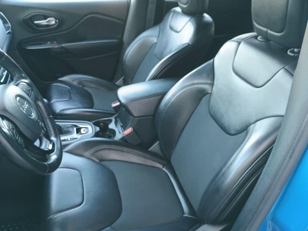 used 2020 Jeep Cherokee car, priced at $18,860