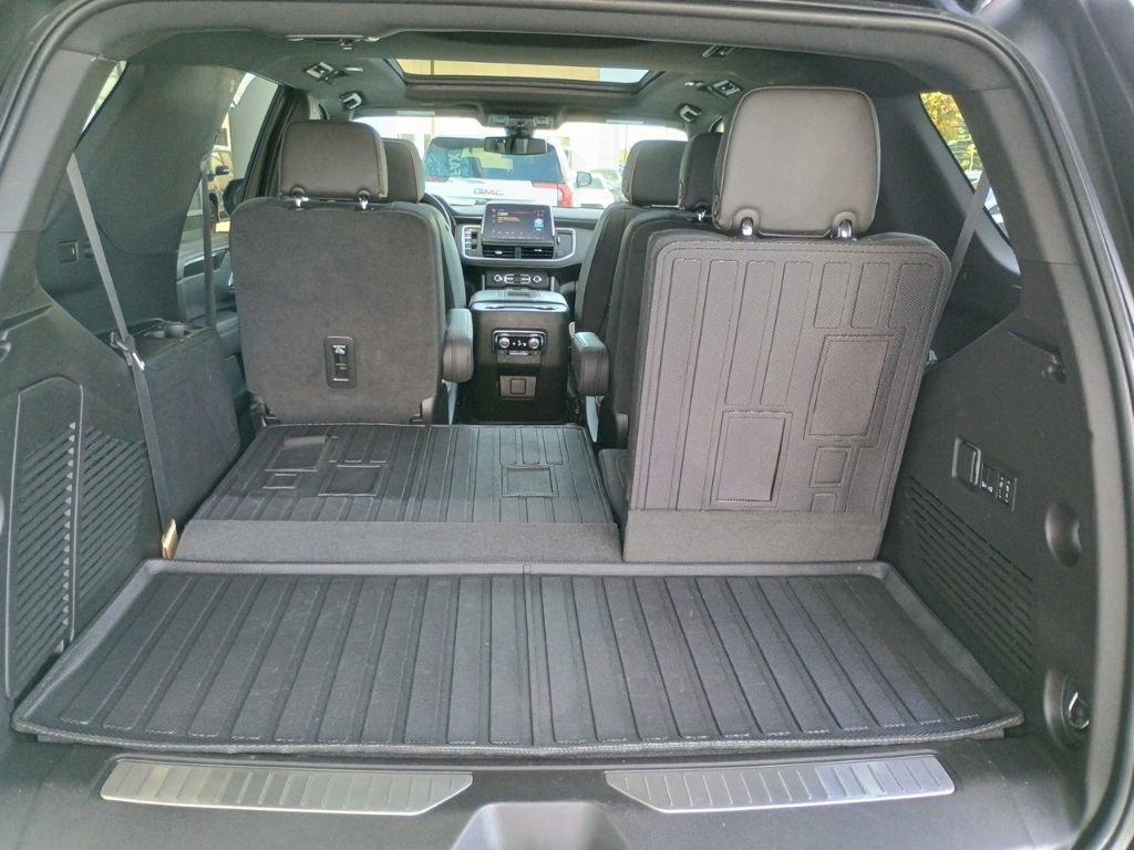 used 2022 GMC Yukon car, priced at $57,762