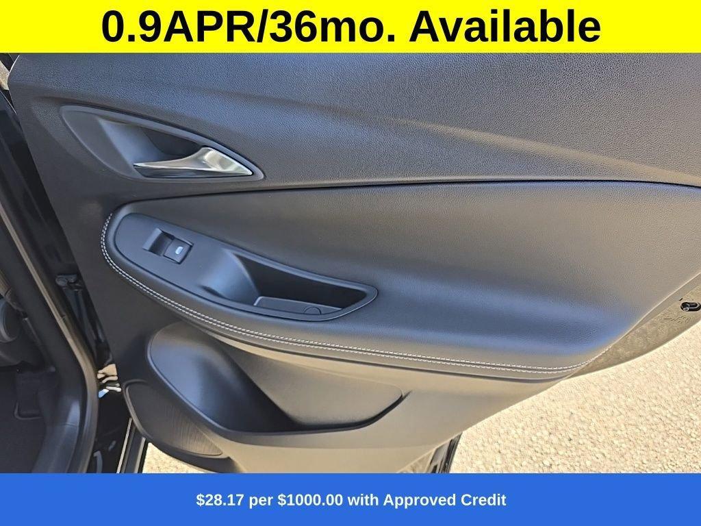 new 2025 Buick Encore GX car, priced at $24,378