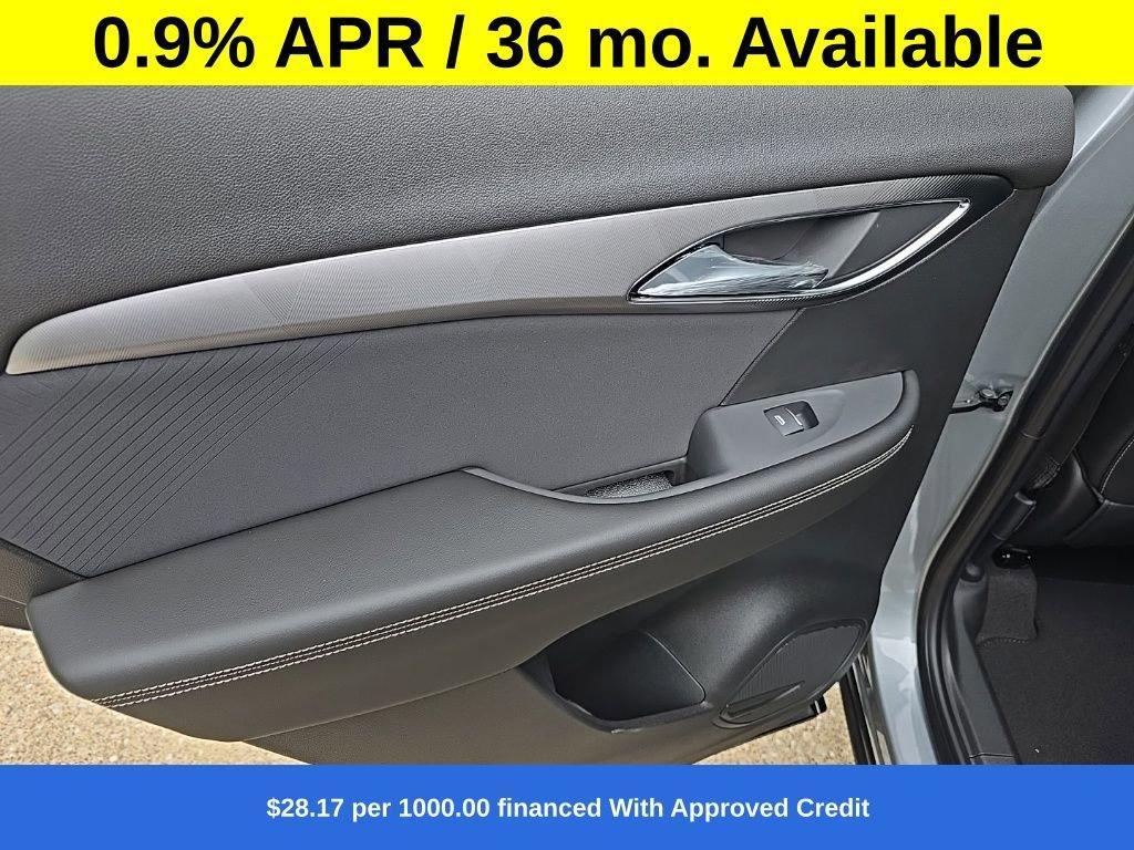 new 2025 Buick Envision car, priced at $38,424
