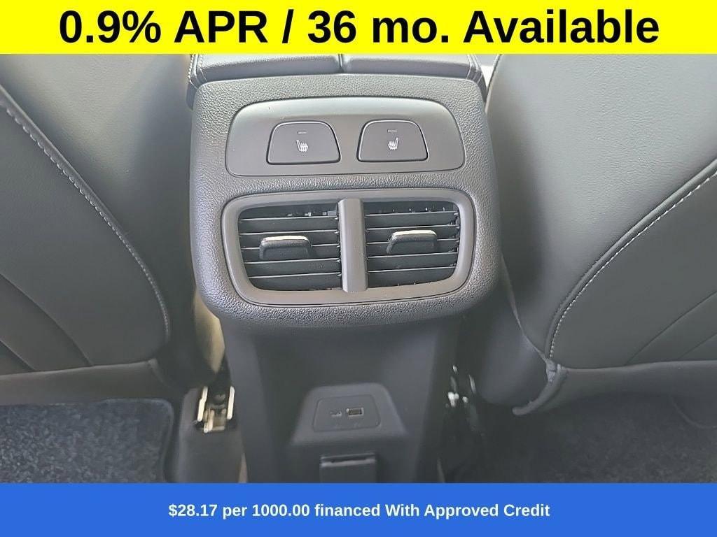 new 2025 Buick Envision car, priced at $44,549