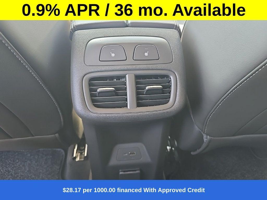 new 2025 Buick Envision car, priced at $43,549