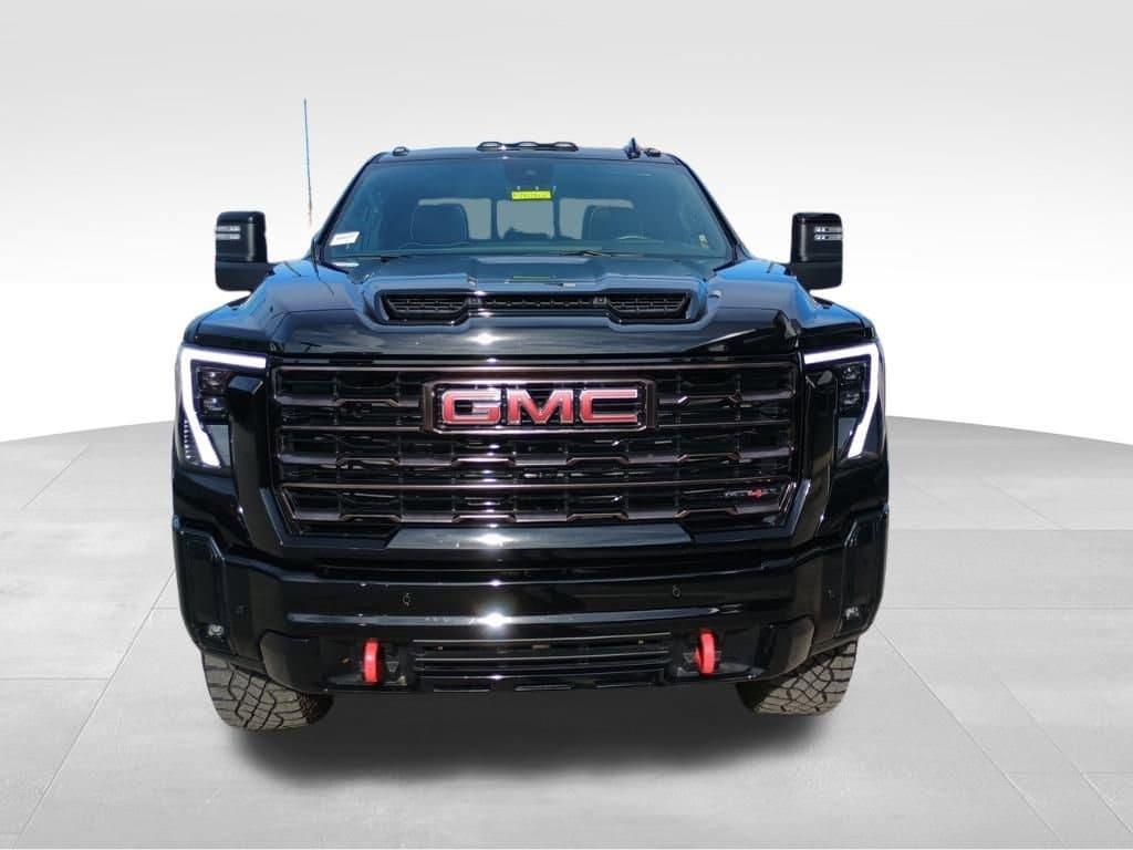 used 2025 GMC Sierra 2500 car, priced at $81,810