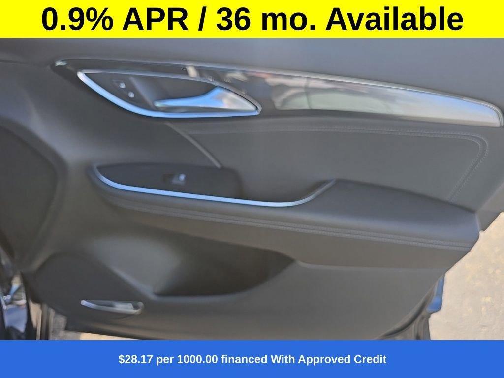 new 2025 Buick Envision car, priced at $36,032