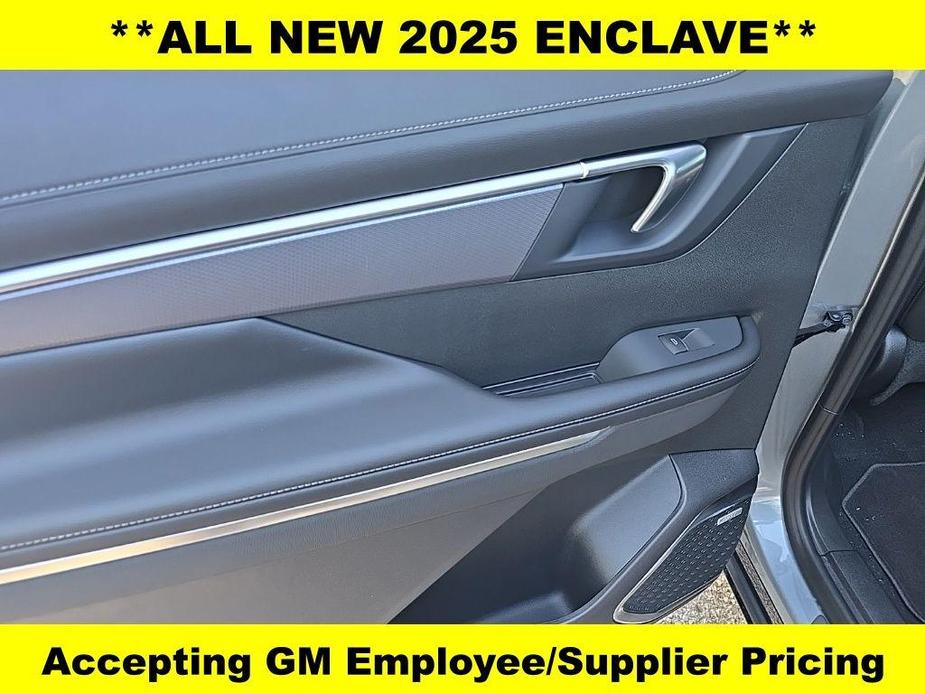 new 2025 Buick Enclave car, priced at $47,072