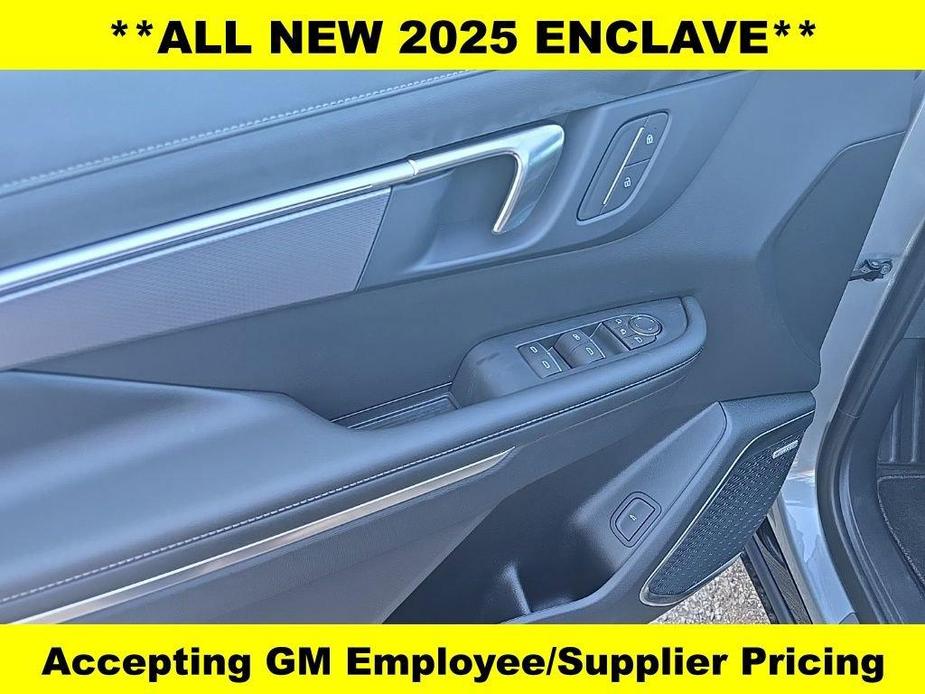 new 2025 Buick Enclave car, priced at $47,072