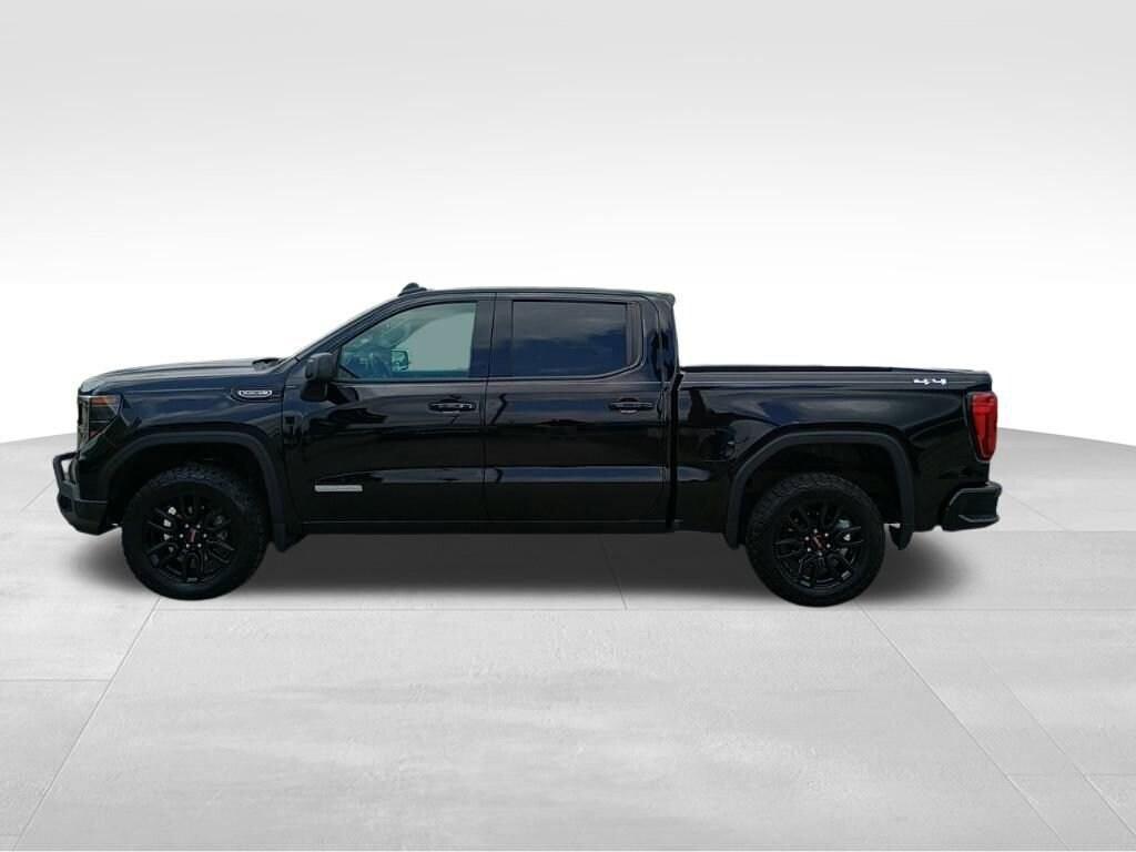 used 2022 GMC Sierra 1500 car, priced at $40,980