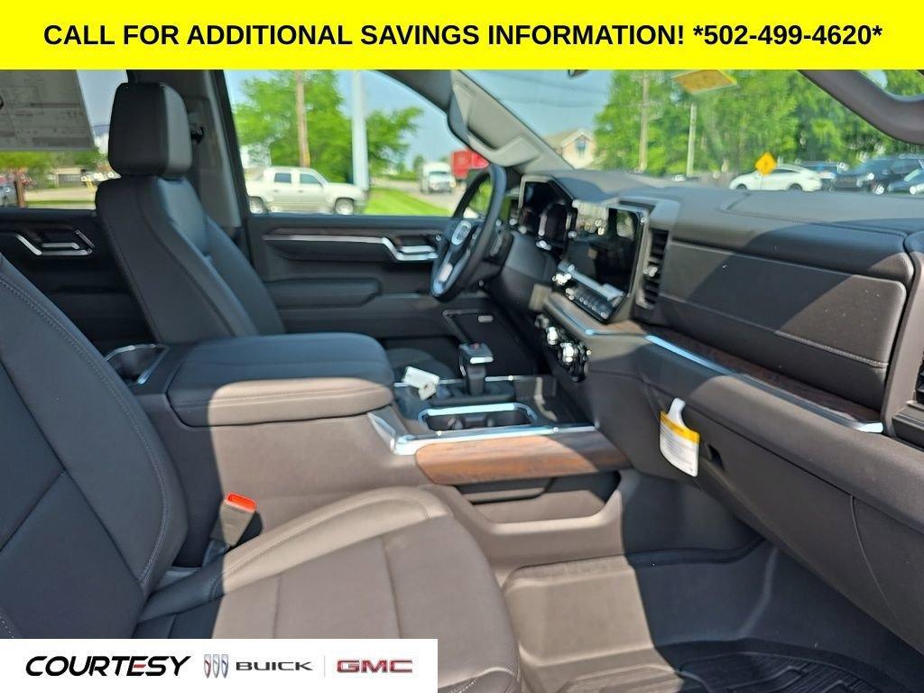 new 2025 GMC Sierra 1500 car, priced at $56,541