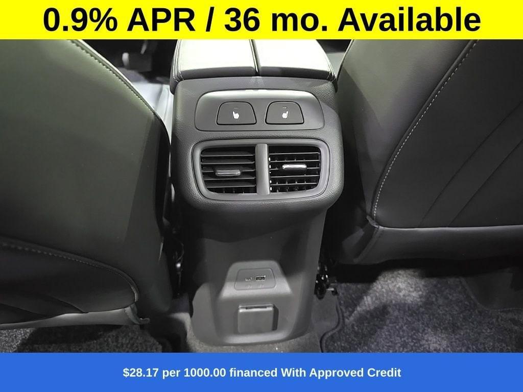 new 2025 Buick Envision car, priced at $43,621