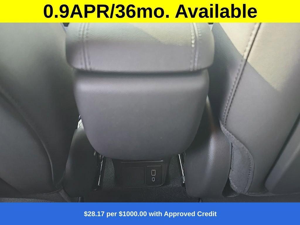 new 2025 Buick Encore GX car, priced at $27,134