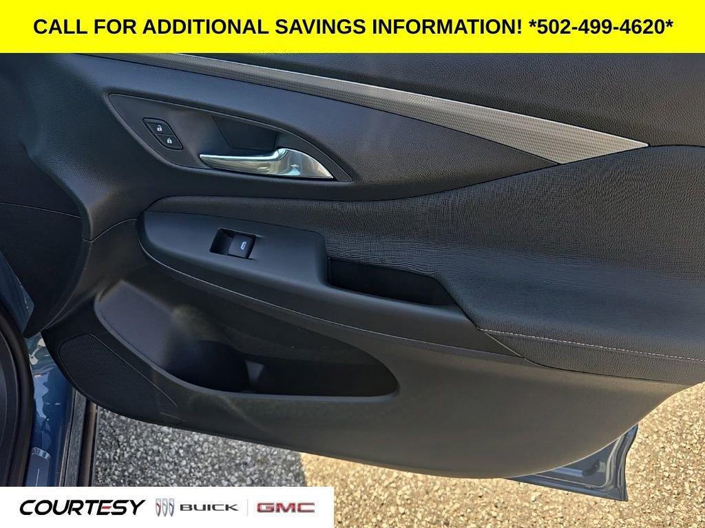 new 2025 Buick Envista car, priced at $30,543