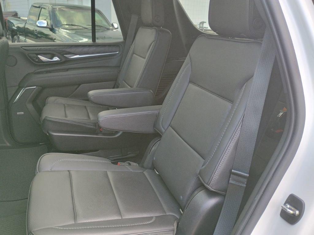 used 2022 GMC Yukon car, priced at $48,910