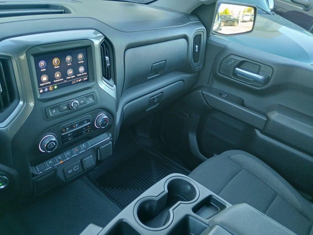 used 2025 Chevrolet Silverado 1500 car, priced at $40,811