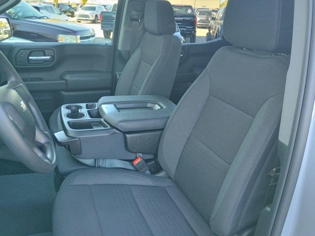 used 2025 Chevrolet Silverado 1500 car, priced at $40,811