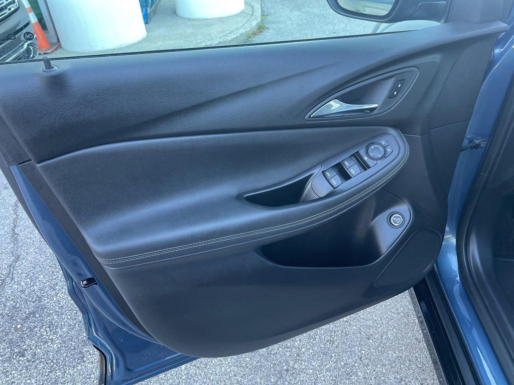 used 2024 Buick Encore GX car, priced at $24,860