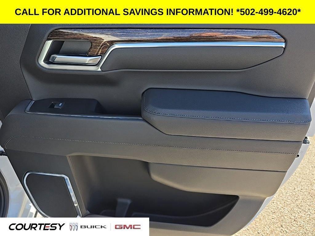 new 2025 GMC Sierra 1500 car, priced at $55,651