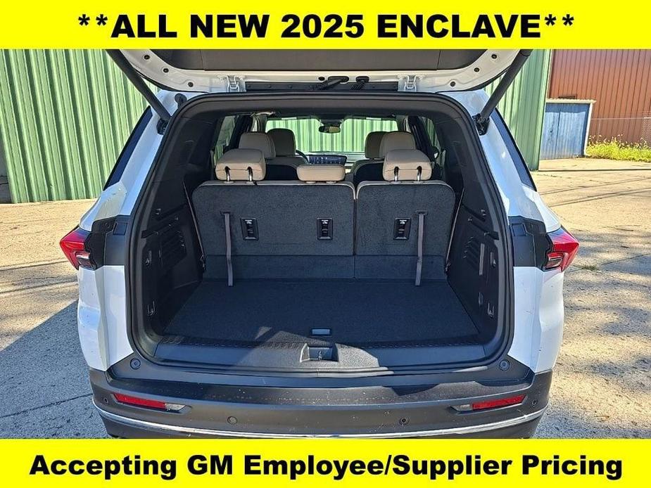 new 2025 Buick Enclave car, priced at $44,401