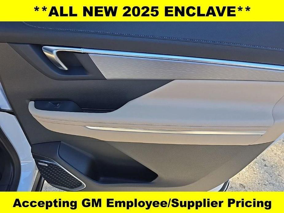 new 2025 Buick Enclave car, priced at $44,401