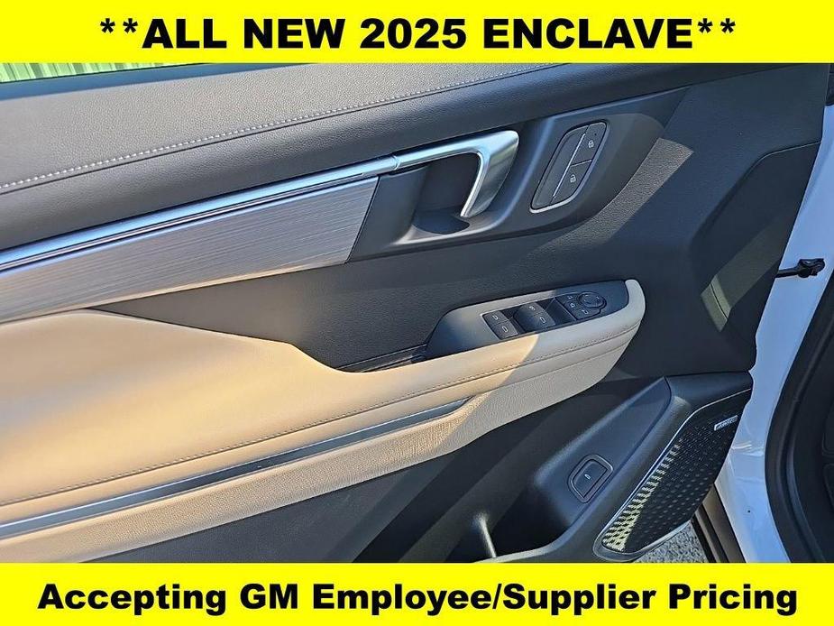 new 2025 Buick Enclave car, priced at $44,401