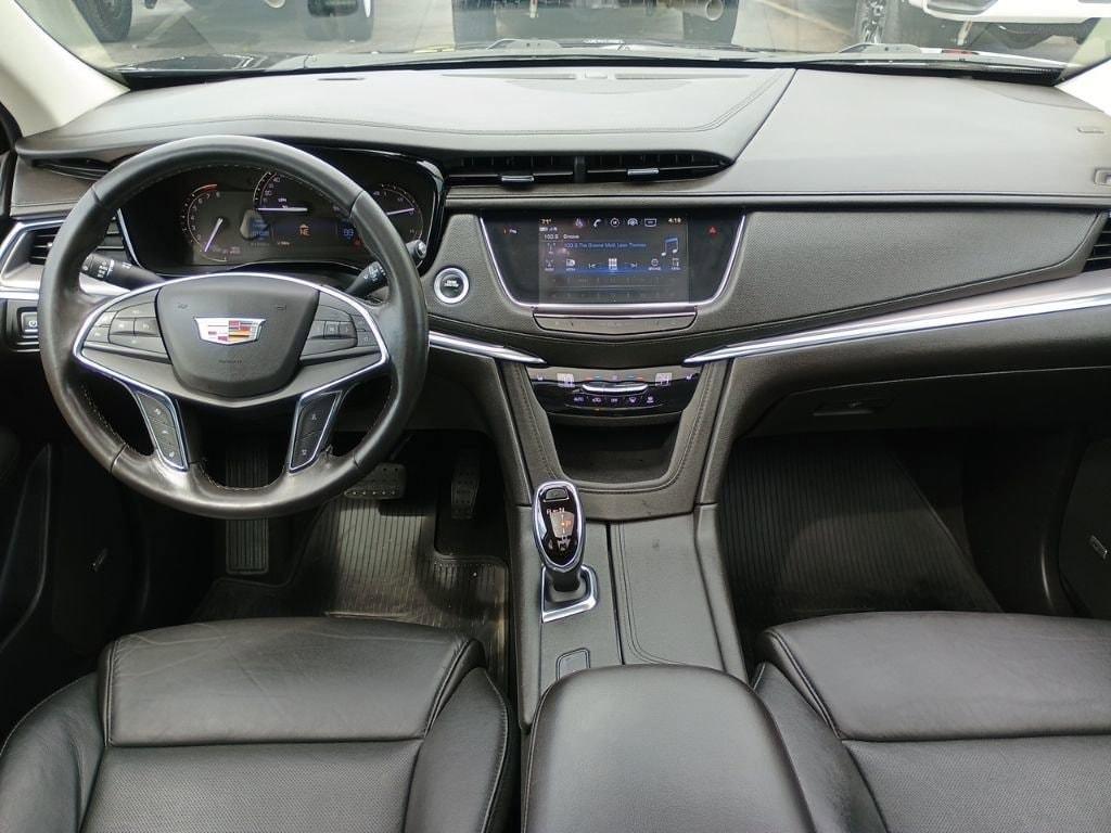used 2018 Cadillac XT5 car, priced at $20,310