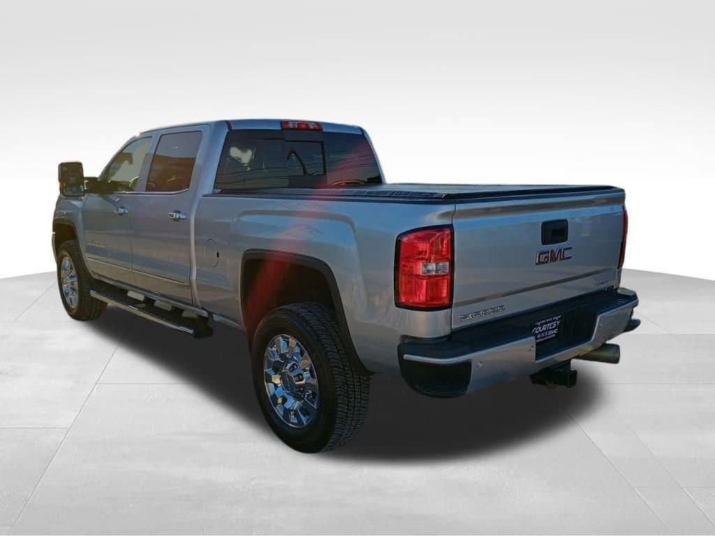 used 2019 GMC Sierra 2500 car, priced at $39,861