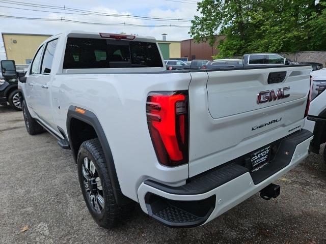 new 2024 GMC Sierra 3500 car, priced at $85,941