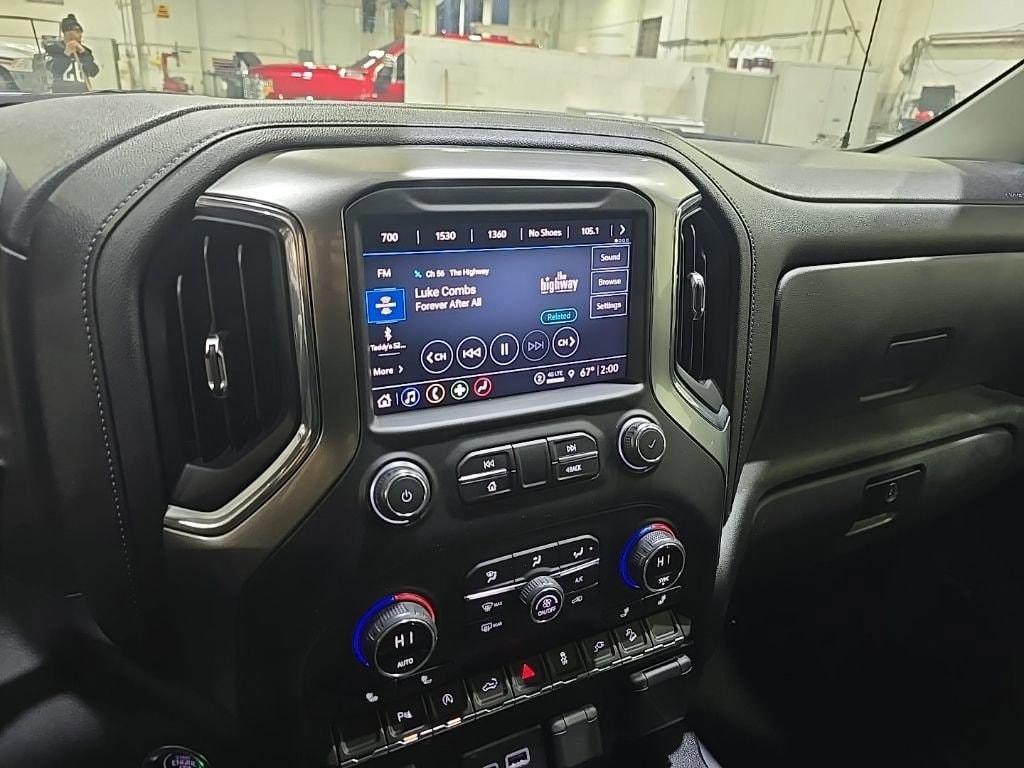 used 2021 Chevrolet Silverado 1500 car, priced at $39,910