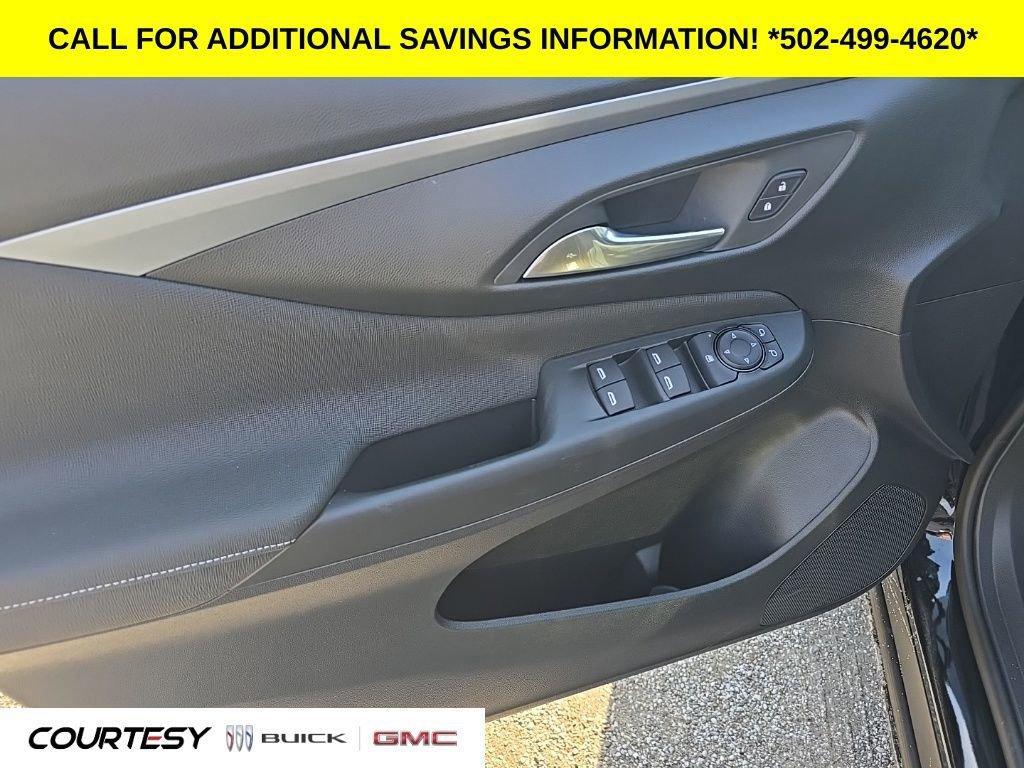 new 2025 Buick Envista car, priced at $25,923